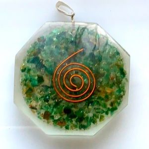 Orgone Octagon Shaped Pendant for Reiki Healing Stone Crystal Energy